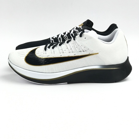 Nike Mens Zoom Fly Black White Gold Running Shoes - Picture 7 of 8